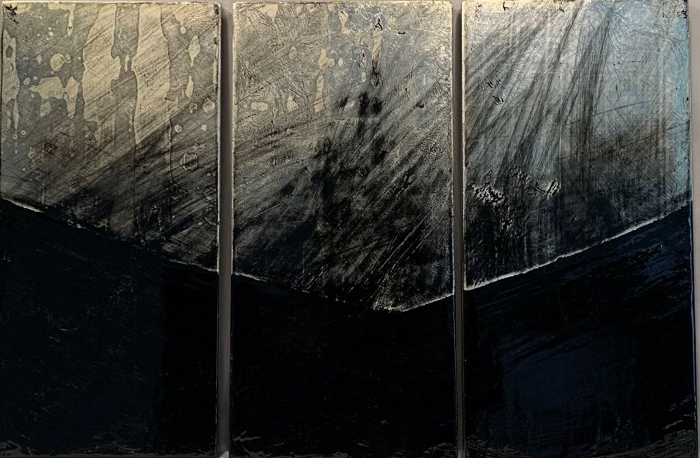Tableau-sombre-gros-brillant-laque-peinture