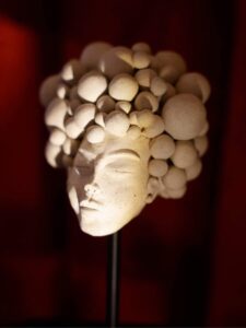 Isabelle ROUSSEAU - sculpture terre